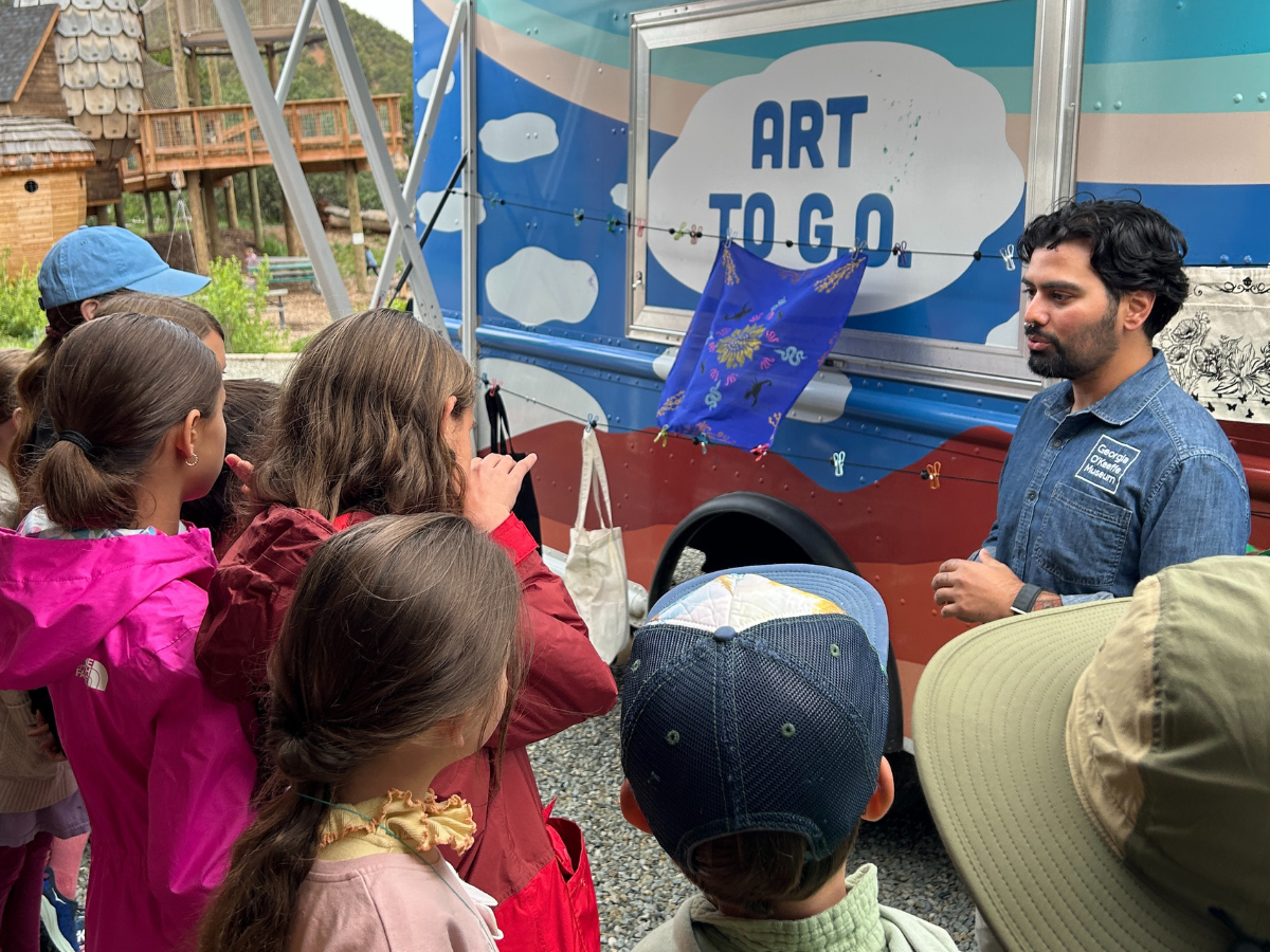 O’Keeffe Museum educator, Chicle Corcoles, discusses art concepts and connections between O’Keeffe and Davey art.